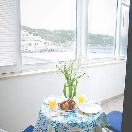 Casa Francesco Seaside * Sant'Angelo (Isola d'Ischia)